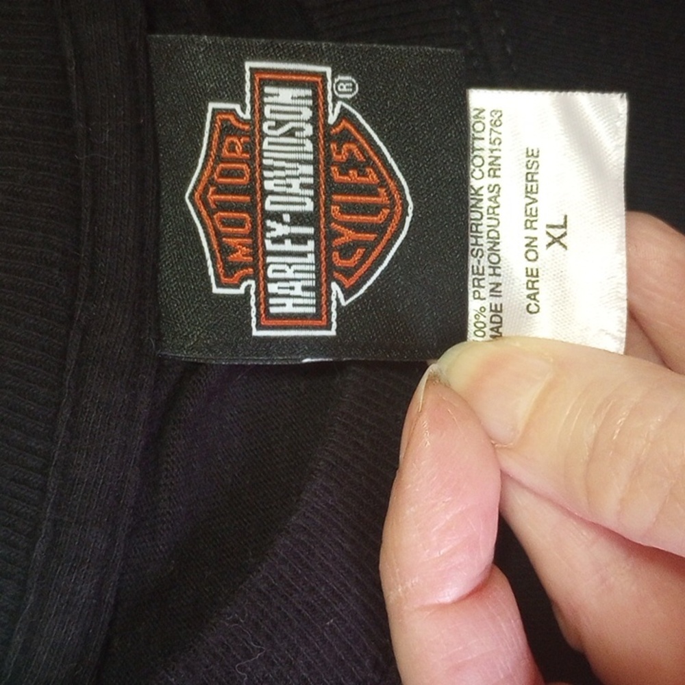 Harley-Davidson XL Vintage Collectible Beefy T Biker Shirt. Las Vegas, Nevada - Picture 6 of 7